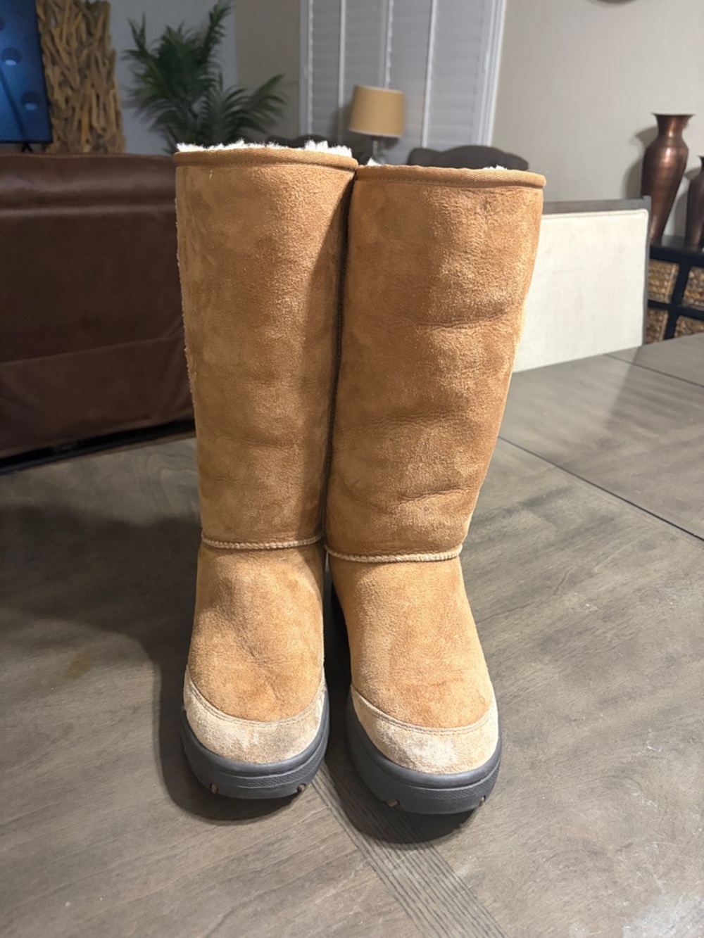 UGG Ultra tall Shearling Embroidered Chestnut boots size 9 - Picture 3 of 15
